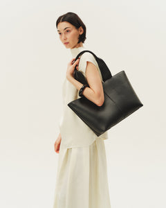 Furla® Klasszikus Fekete Bőr Táska